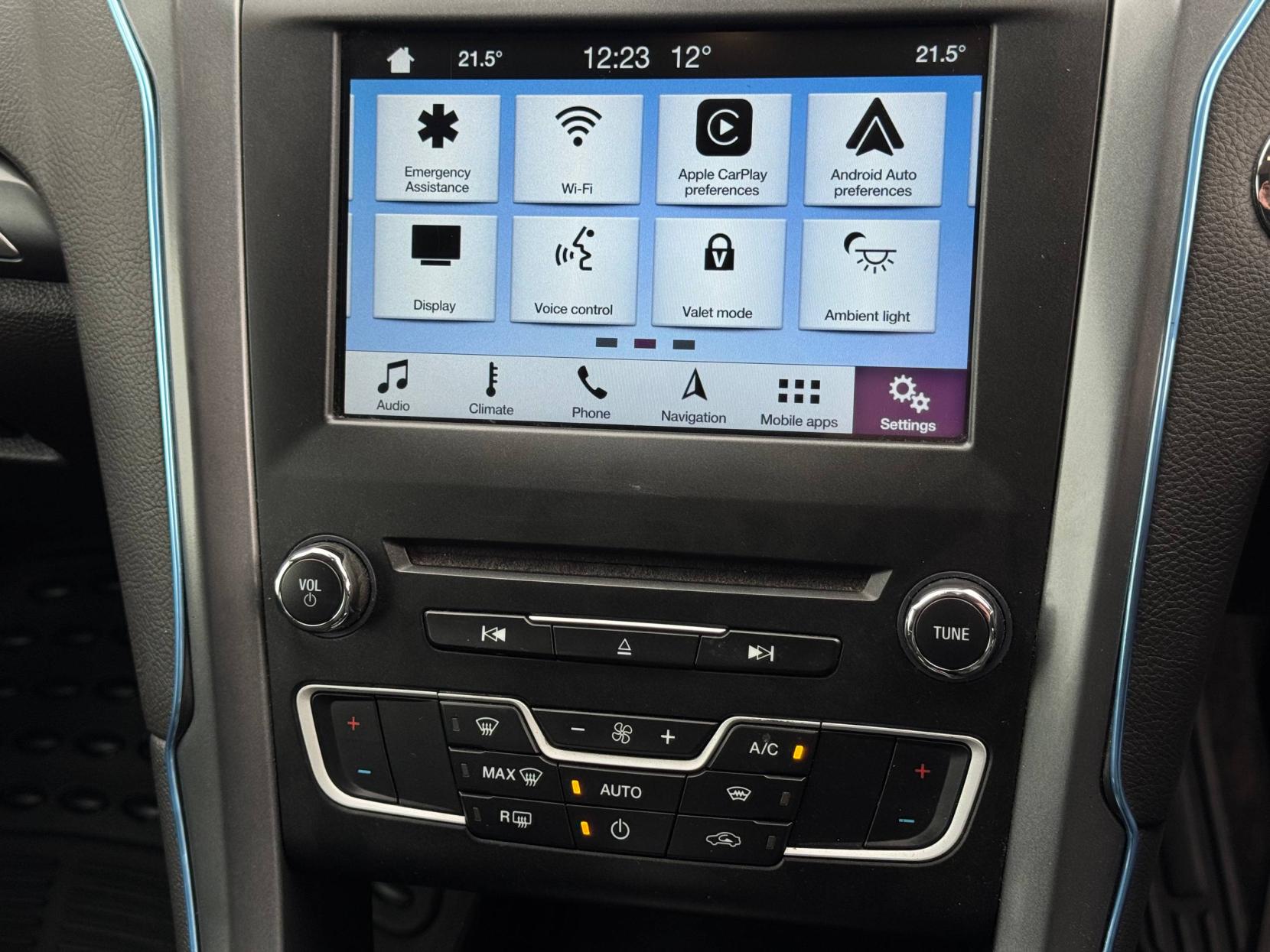 Ford Mondeo 2.0 TDCi Titanium Estate 5dr Diesel Powershift Euro 6 (s/s) (180 ps)