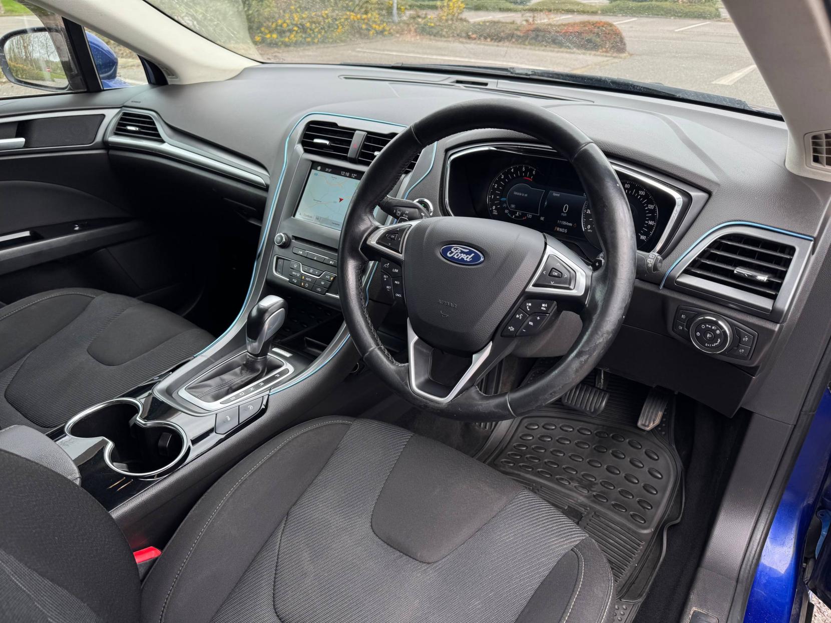 Ford Mondeo 2.0 TDCi Titanium Estate 5dr Diesel Powershift Euro 6 (s/s) (180 ps)