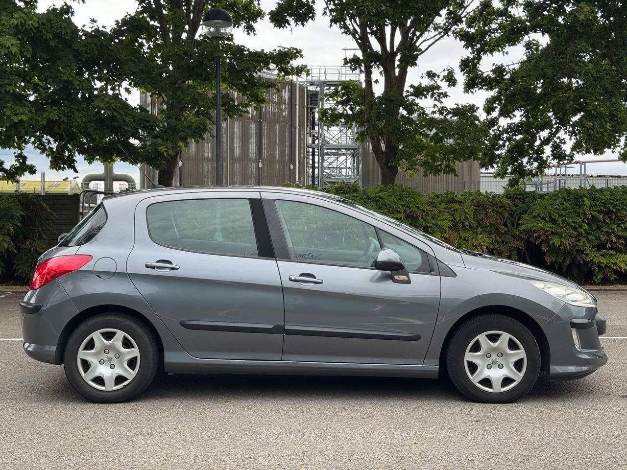 Peugeot 308 1.4 VTi S Hatchback 5dr Petrol Manual (149 g/km, 98 bhp)