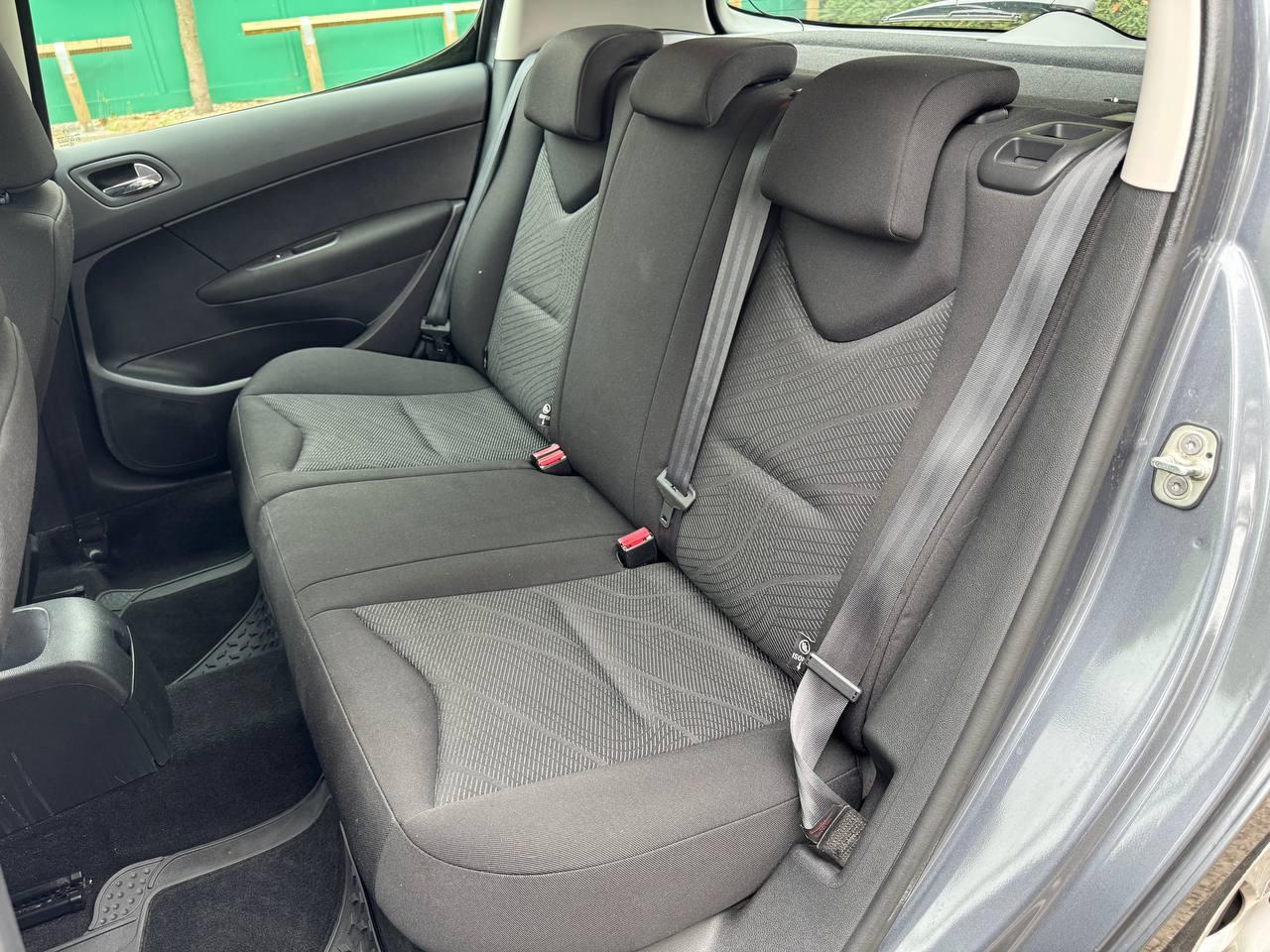 Peugeot 308 1.4 VTi S Hatchback 5dr Petrol Manual (149 g/km, 98 bhp)