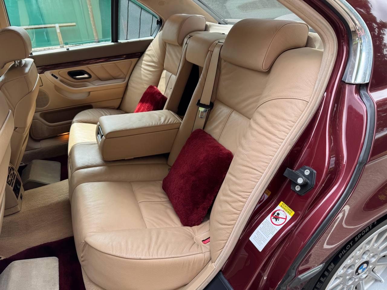 BMW 7 Series 4.4 740i Saloon 4dr Petrol Automatic (301 g/km, 286 bhp)