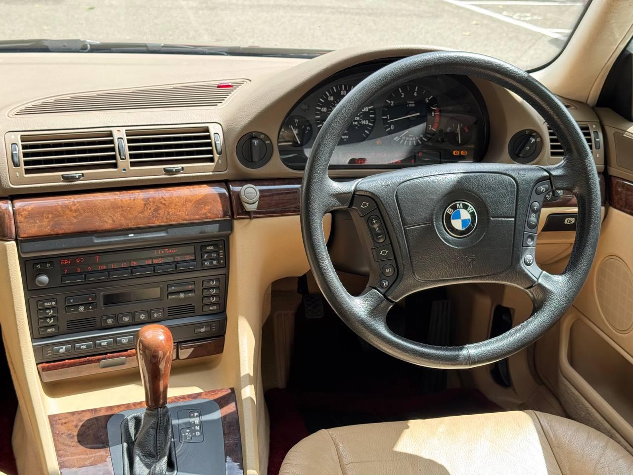 BMW 7 Series 4.4 740i Saloon 4dr Petrol Automatic (301 g/km, 286 bhp)