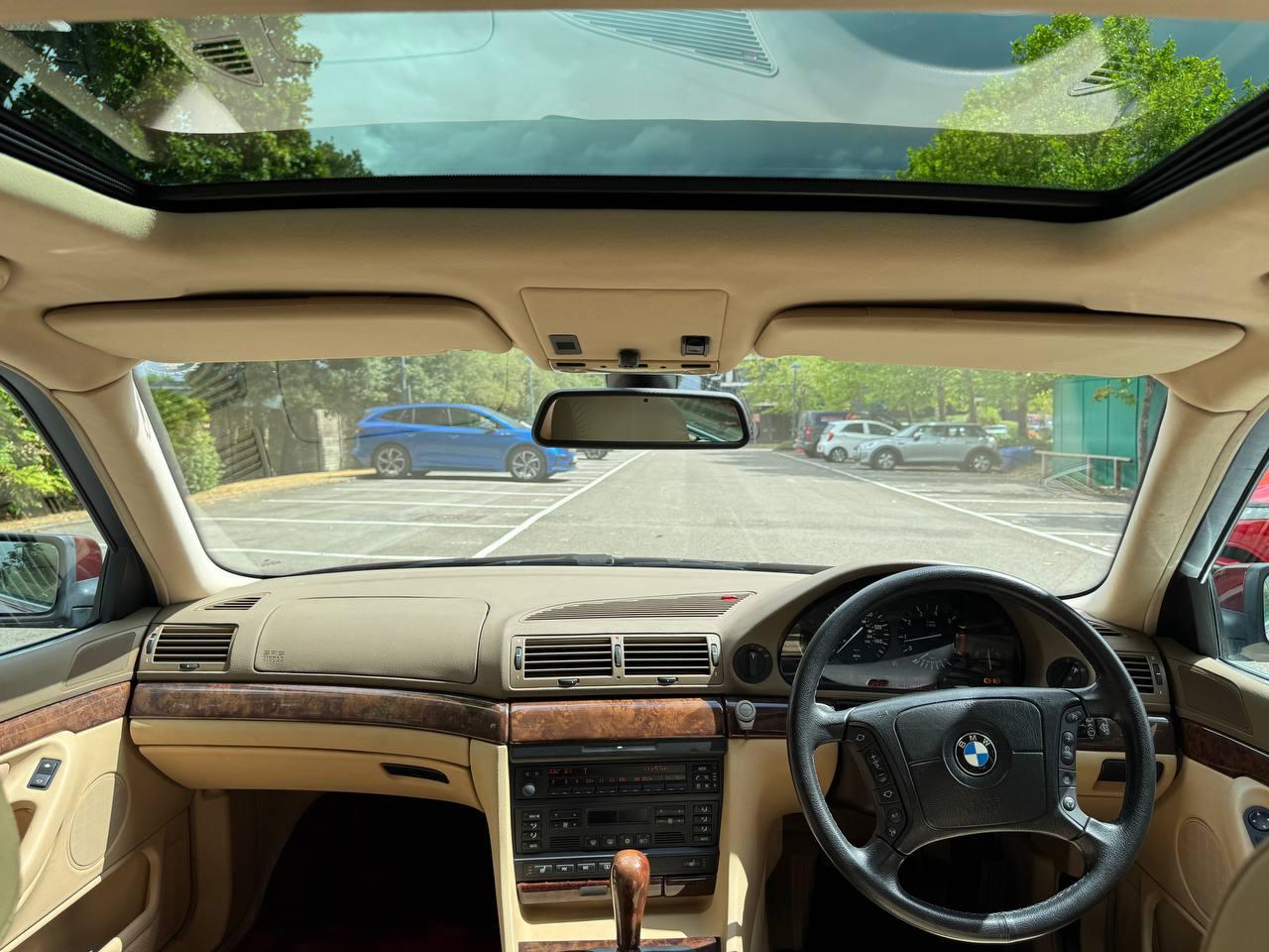 BMW 7 Series 4.4 740i Saloon 4dr Petrol Automatic (301 g/km, 286 bhp)