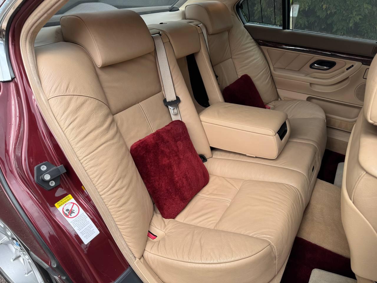 BMW 7 Series 4.4 740i Saloon 4dr Petrol Automatic (301 g/km, 286 bhp)
