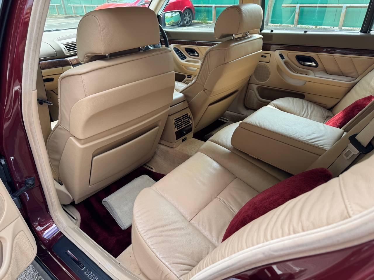 BMW 7 Series 4.4 740i Saloon 4dr Petrol Automatic (301 g/km, 286 bhp)