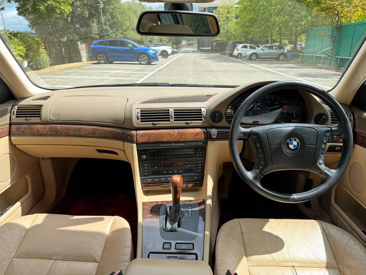 BMW 7 Series 4.4 740i Saloon 4dr Petrol Automatic (301 g/km, 286 bhp)