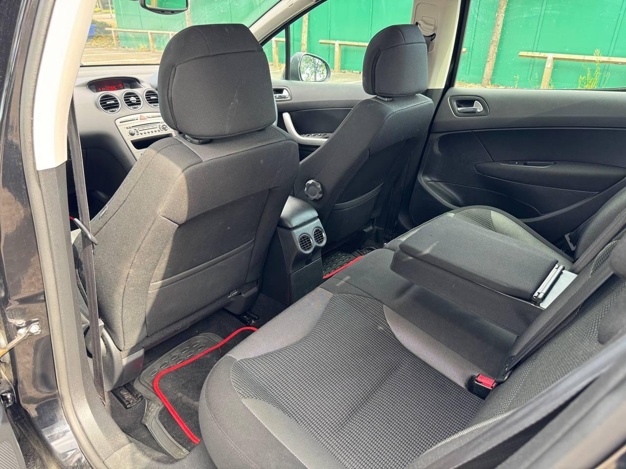 Peugeot 308 2.0 HDi FAP SE Hatchback 5dr Diesel Manual (146 g/km, 136 bhp)